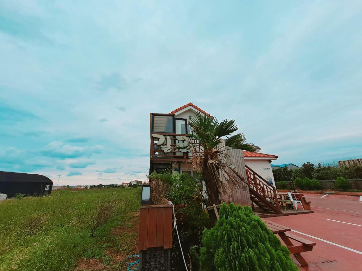 Jeju Gillime Pension Buitenkant foto