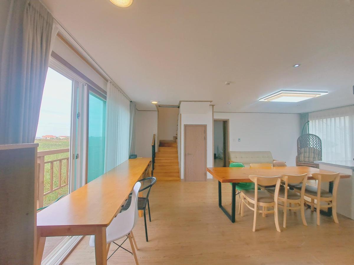 Jeju Gillime Pension Buitenkant foto