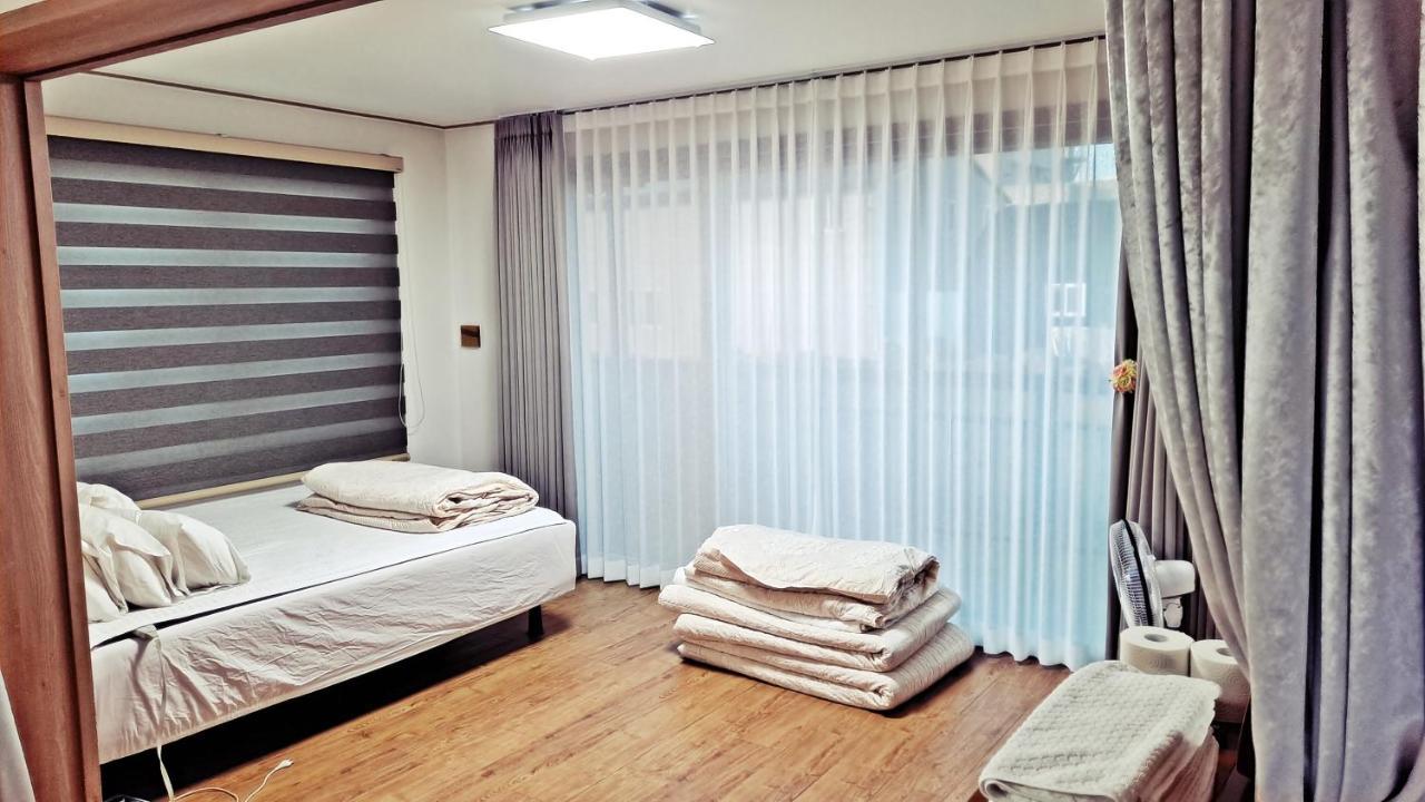 Jeju Gillime Pension Buitenkant foto