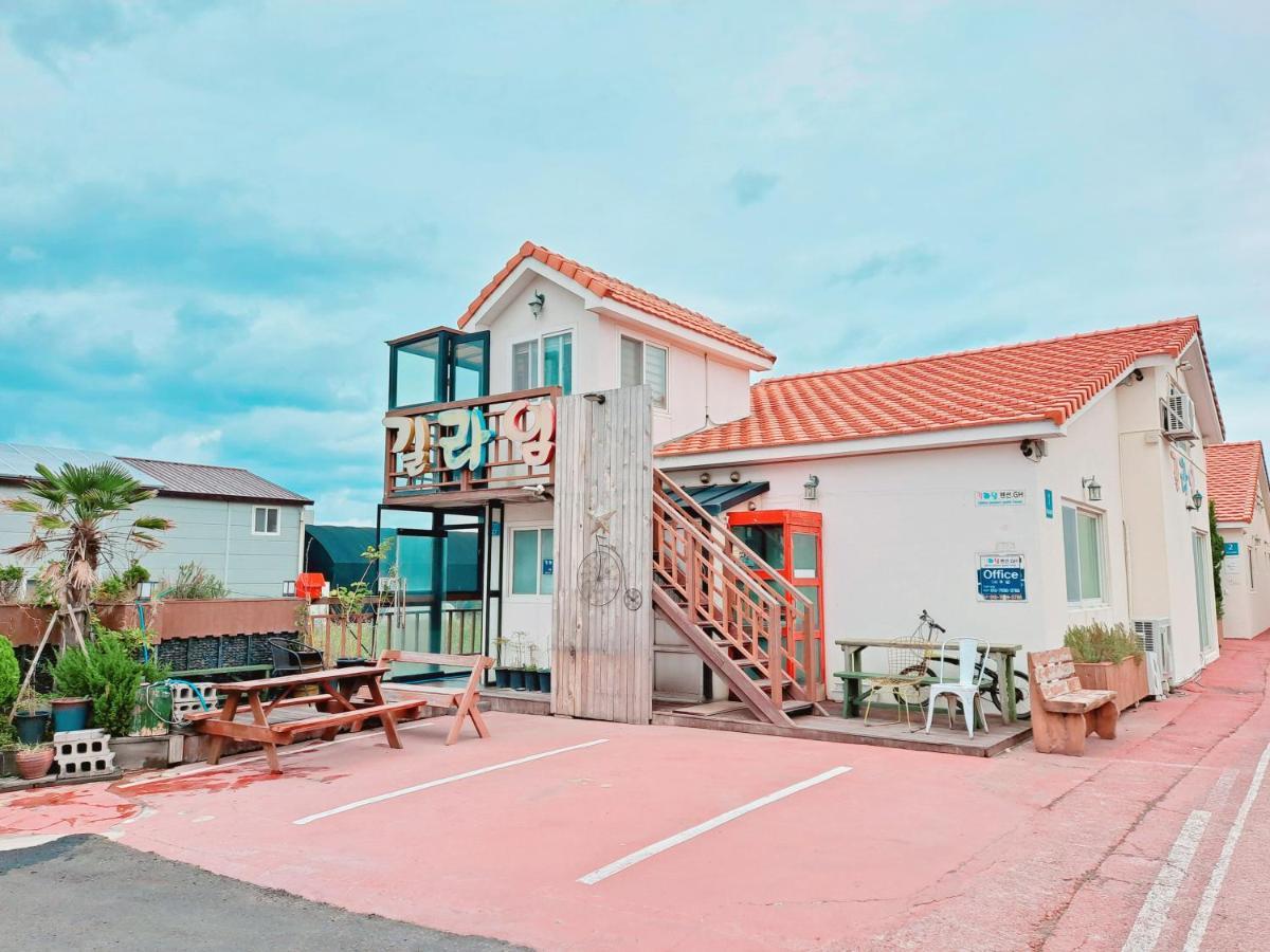 Jeju Gillime Pension Buitenkant foto