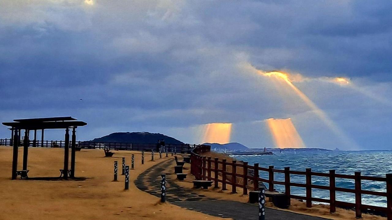 Jeju Gillime Pension Buitenkant foto