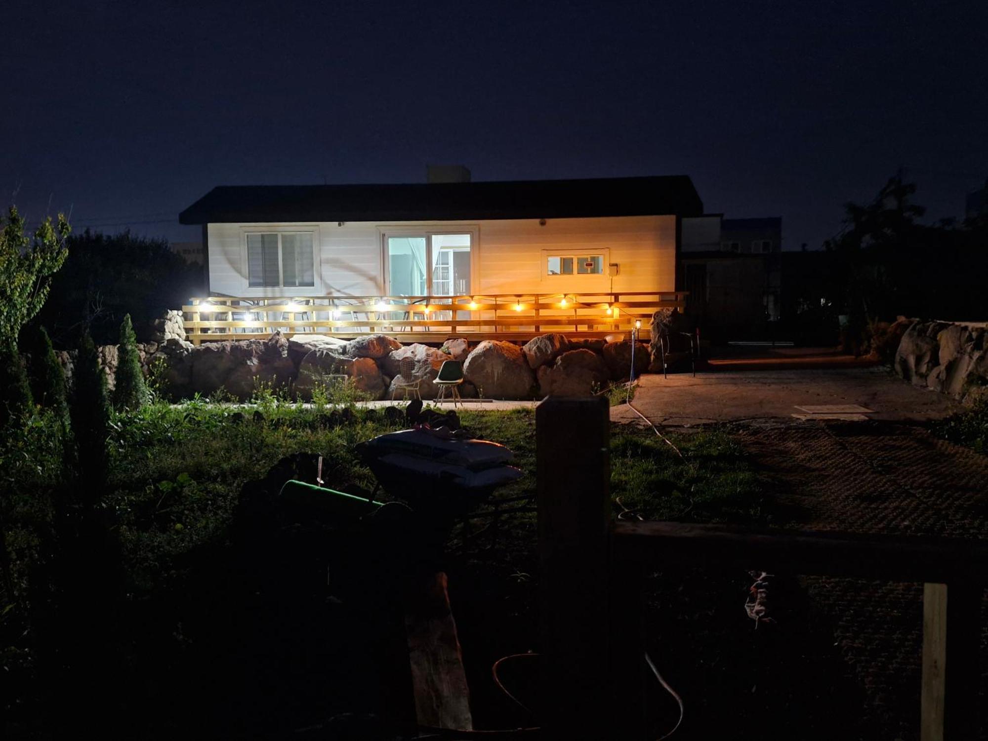 Jeju Gillime Pension Buitenkant foto